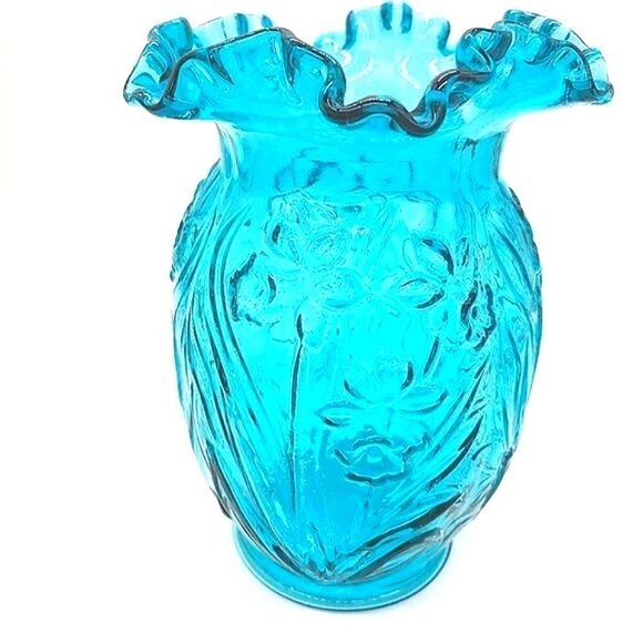 Fenton vintage teal glass daffodil vase - Picture 2 of 6